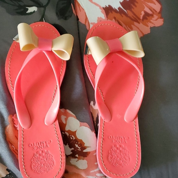 Flip Flops - Picture 1 of 4